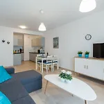 Feniks Hotel *